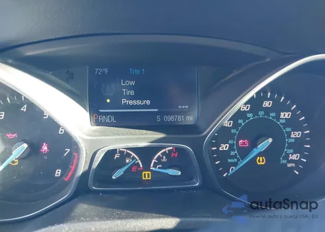 2014 Ford Focus Se z USA, uszkodzony, nr VIN 1FADP3K26EL439776